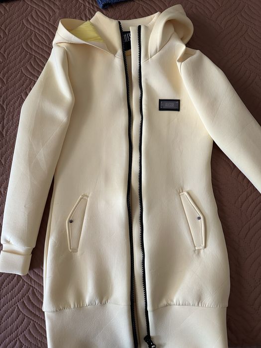 Жълто яке Alessa