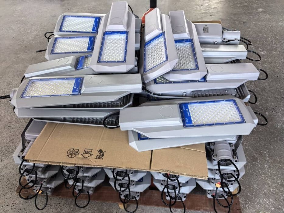 Куёш нури ёритгичлари . Солнечный светильник . Фонарь лампа итд