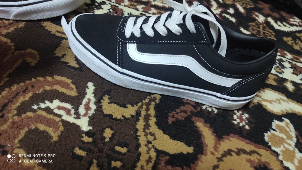 Vând : Vans mărime 38