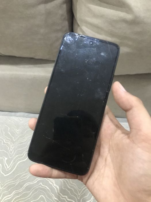 Продам телефон Редми 12 256 гб бу