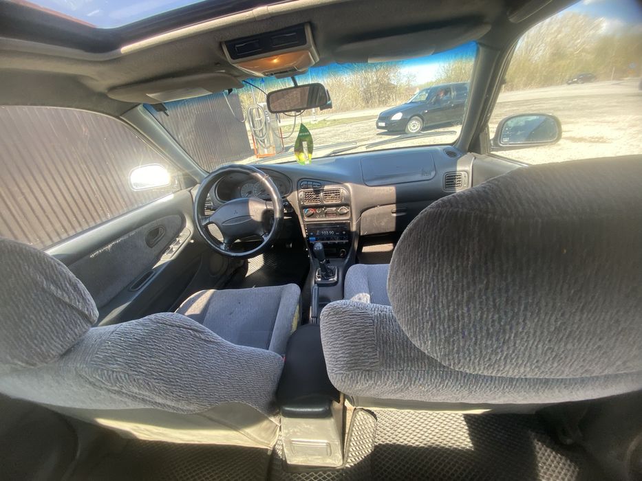 Продам лансер в отс 1995год