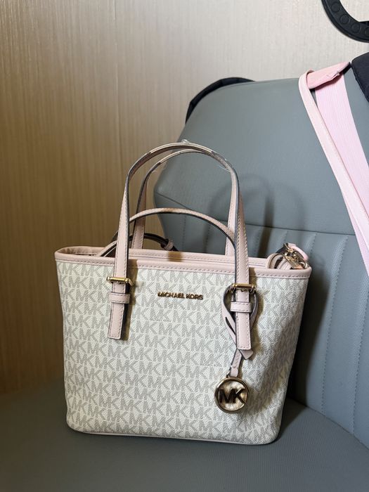 Сумка Michael Kors Розовая