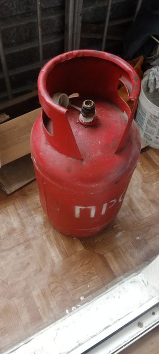 Продам газ балон 7 тыс.
