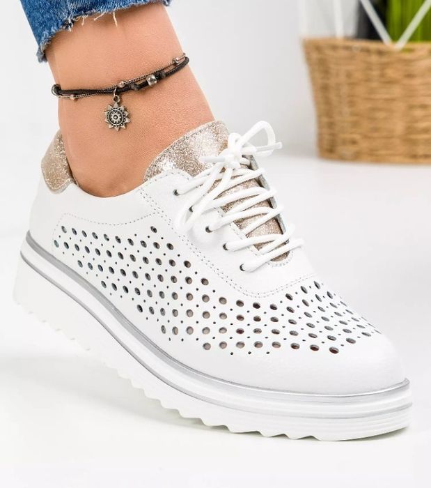 Pantofi piele naturala 100%,model casual,Italia, saculet, etichetă