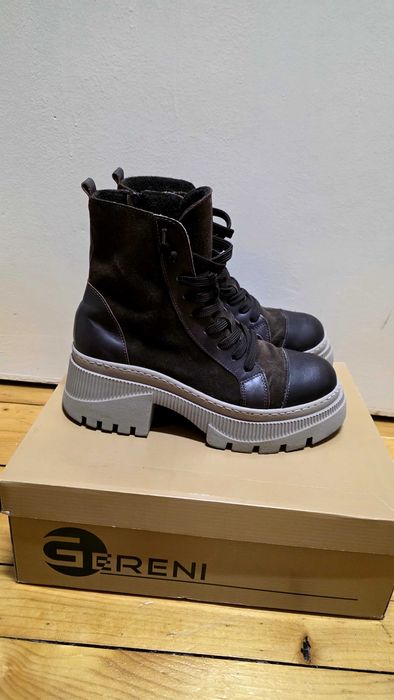 Боти / неразличими от нови