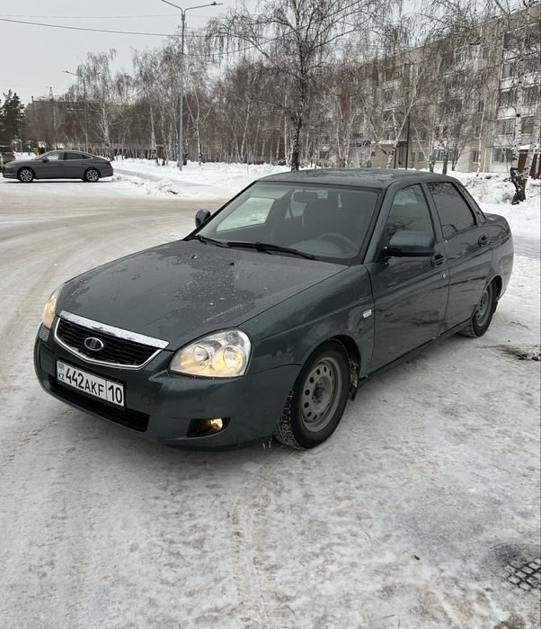 Продам Хорошую Приору