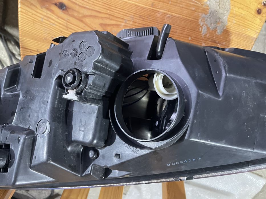 Фар за Ford Mondeo