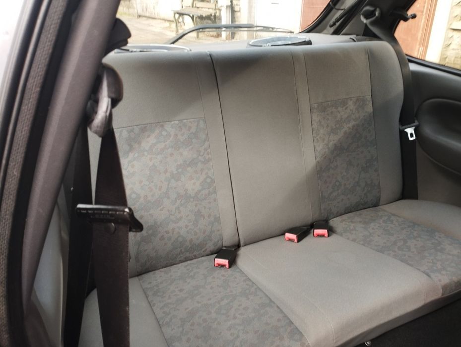 Форд Фиеста 1,3 бензин.