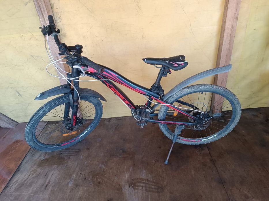 Продам велосипед. Один подростковый, второй детский