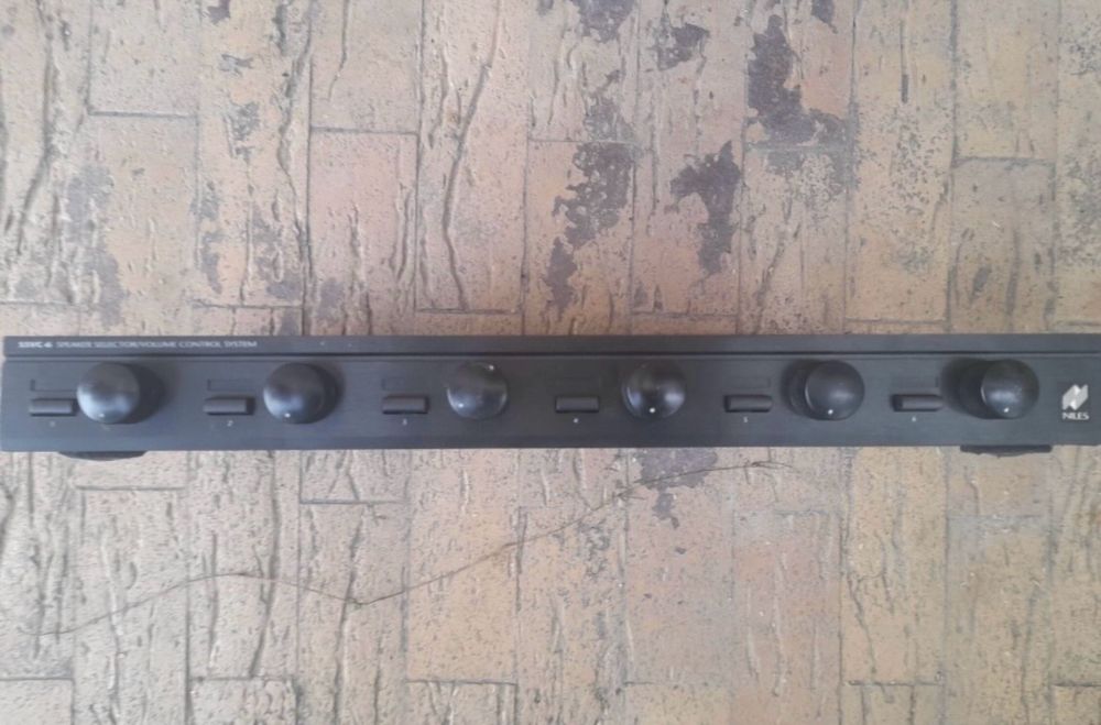 selectoare Niles ( linie / instrumente )