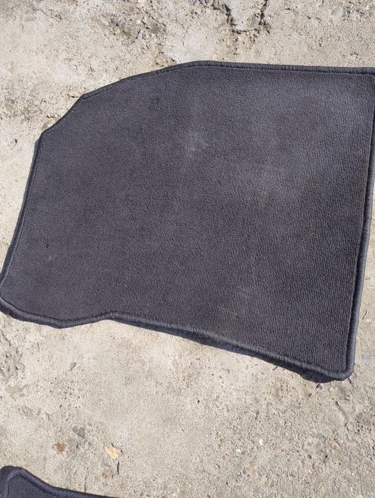 Автомобили стелки