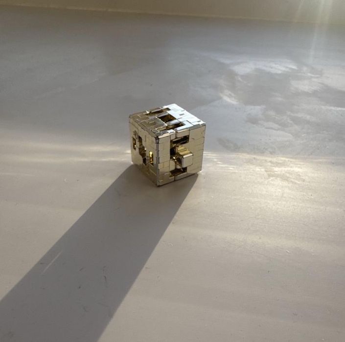 kinder joy золотой блок