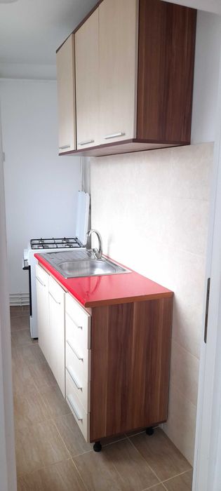 Inchiriez garsonieră modernă și luminoasă ultracentral Rosiori de Vede