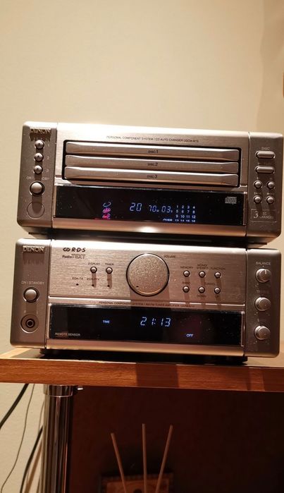 Denon Udcm- M10 CD Player 3 Disc