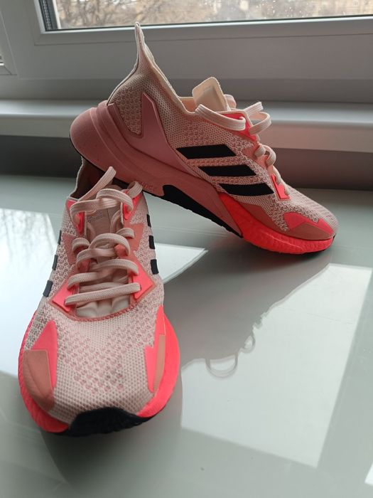 Adidas Дамски маратонки X9000L3 Boost Neutral
Дамски маратонки X9000L