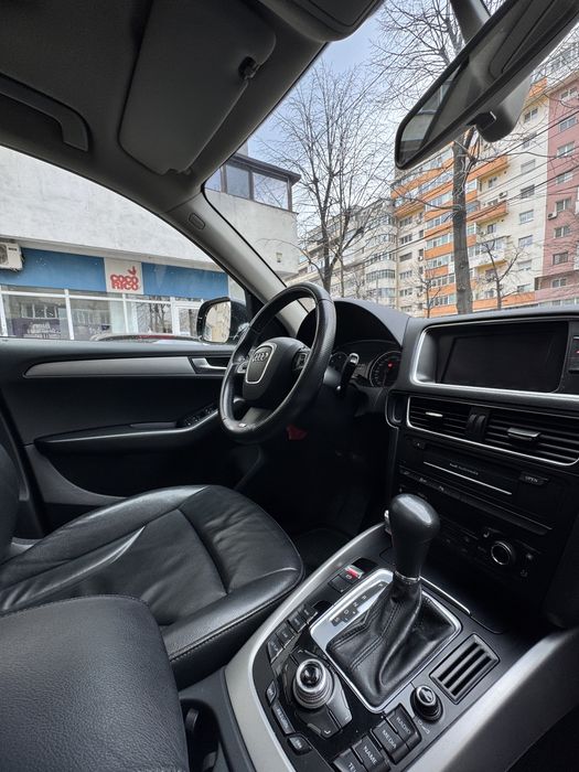 Vand audi Q5 unic propietar