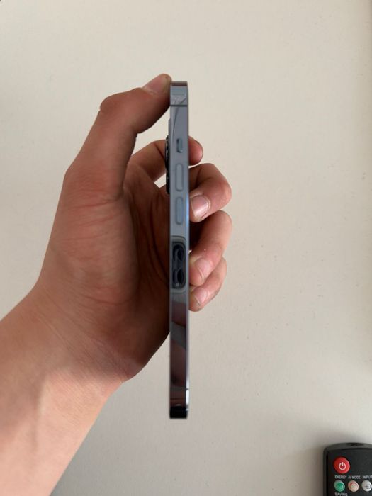 Iphone 13pro на 265 гб