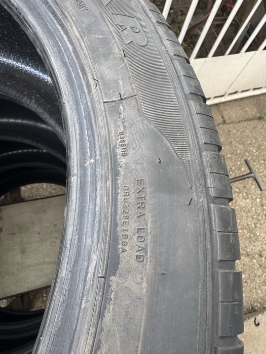 Гуми GoodYear Eagle F1 285/40 R22