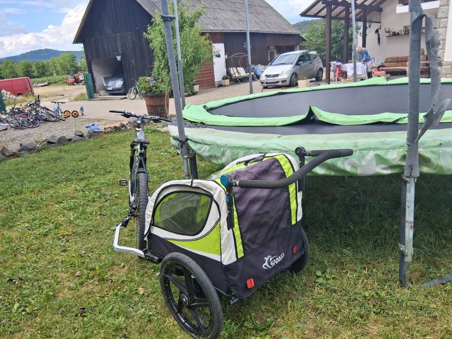 Vând cărucior pentru copii