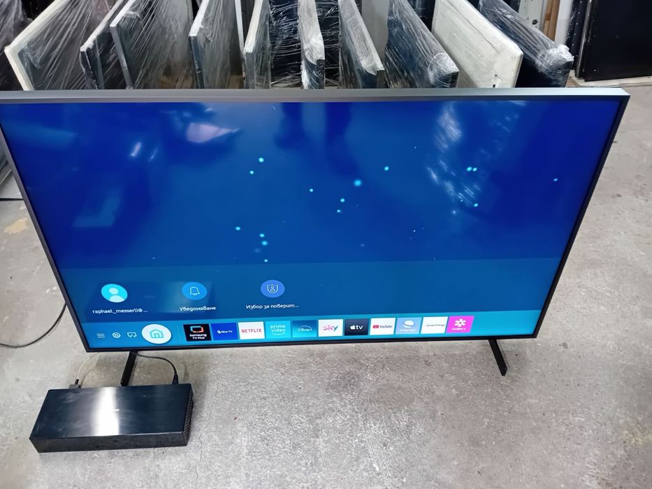 Телевизор Samsung Smart Qled 55 инча The Frame