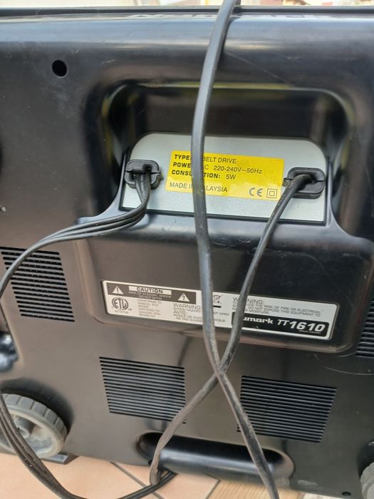 Продавам грамофон