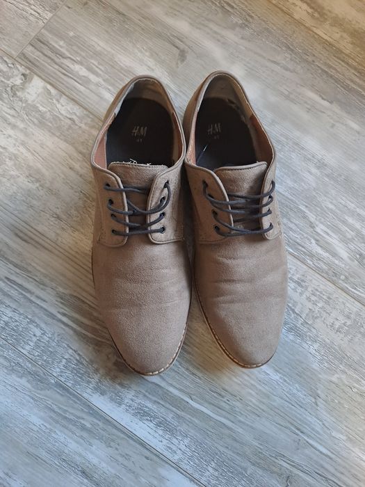 Велурени мъжки обувки H&M