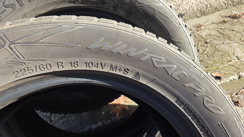 De vânzare 225/60R18  iarnă