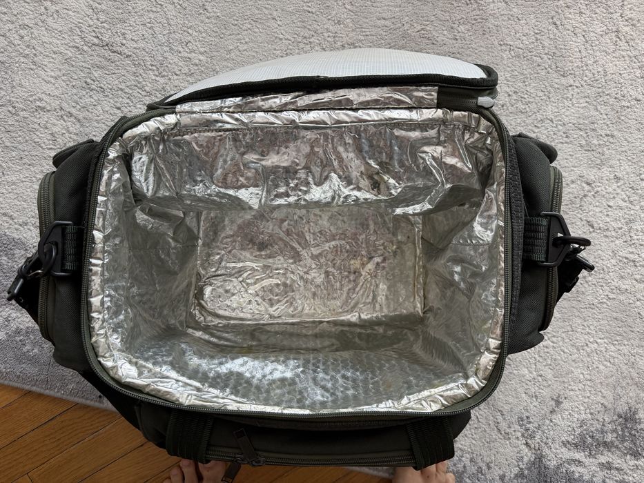 Geanta Daiwa Infiniy Termoizolatoare