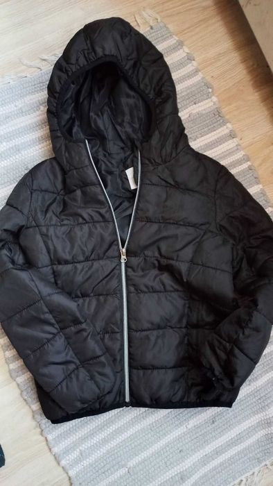 Последни бройки ски екипи,якета и долници  по 15лв за брой,разпродажба