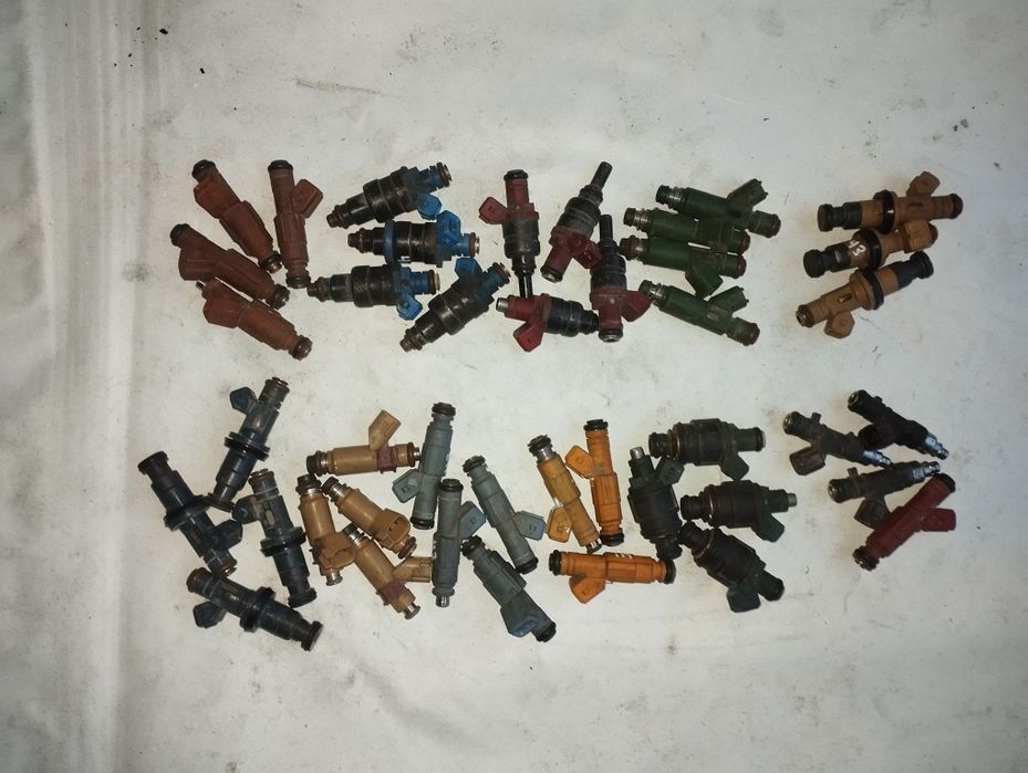 BMW e87 e46 e90 x3 e83 z4 e85 z3 e36 форсунка топливная б/у оригинал