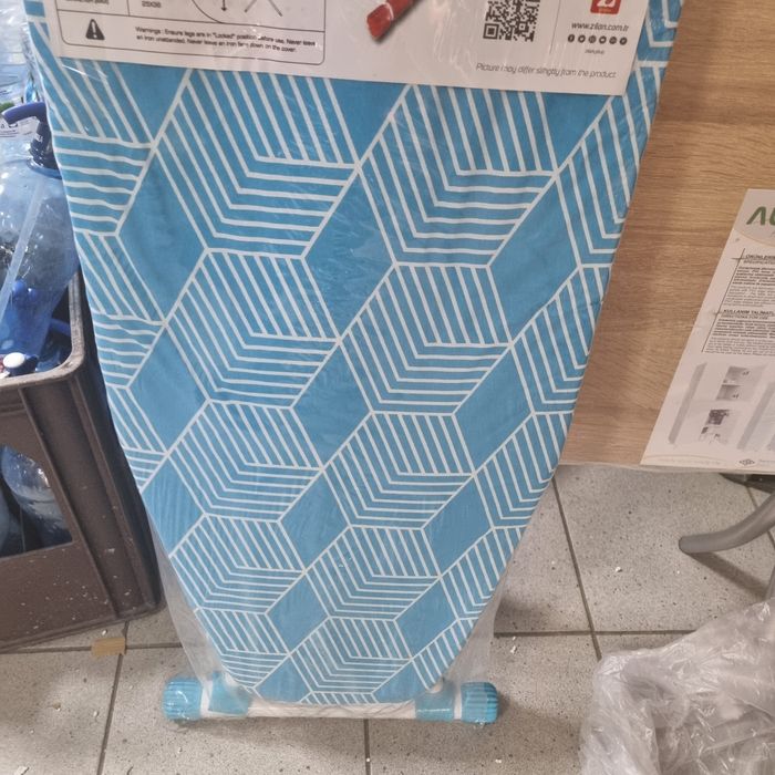 Masa de calcat BIANCO, suprafata de lucru117x37cm, blat metal, prelung