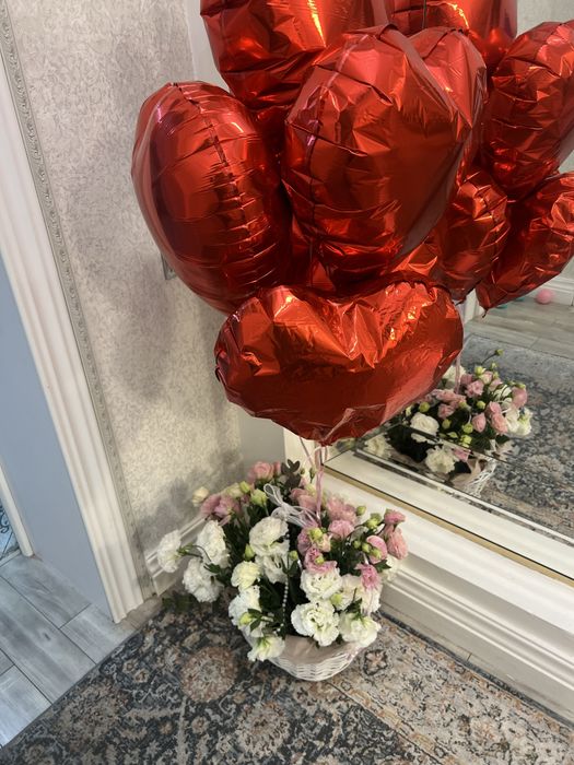 Цветы с шарами за 12к