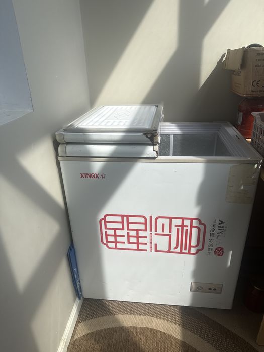 Продам морозилник