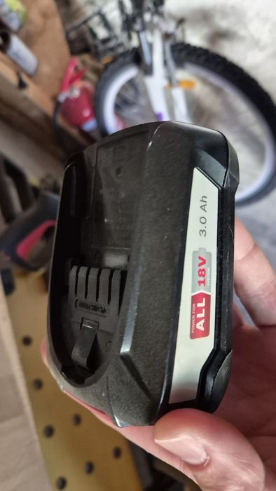 Acumulator Bosch 18v