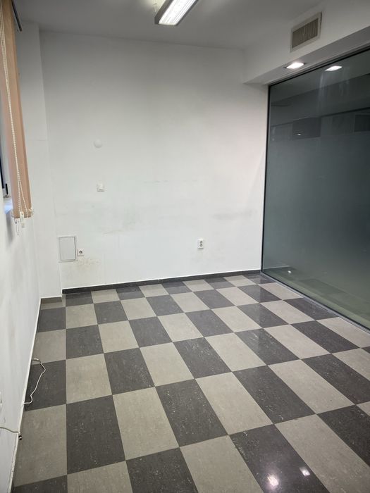 Дава се под наем Офис в Пловдив, Каменица 1 - 16 кв.м за 159.12 € - Снимка #4