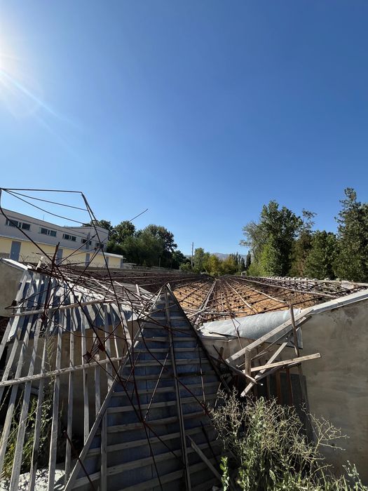 Продается участок 15 соток с теплицей в Ташкентской области