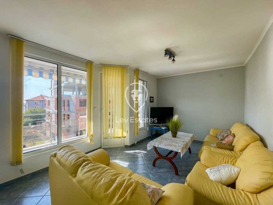 Продава се Четиристаен апартамент в с. Равда, Област Бургас - 150 кв.м за 1034 €/кв.м - Снимка #2