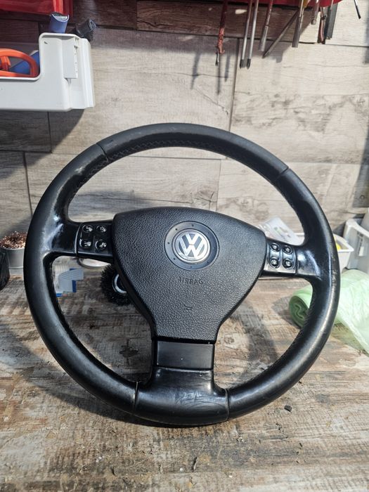 Мултифункционален волан за VW Passat B6