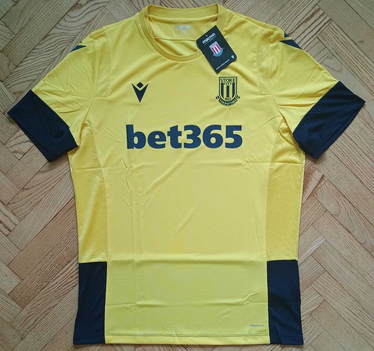 Нови оригинални фланелки Ман Сити,Евертън,Норич,Стоук,Рейнджърс,Кубан