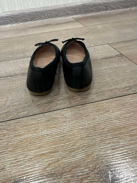 Обувки тип пантофки