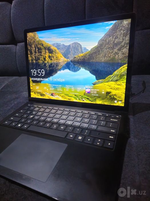 Продается Surfase laptop 4