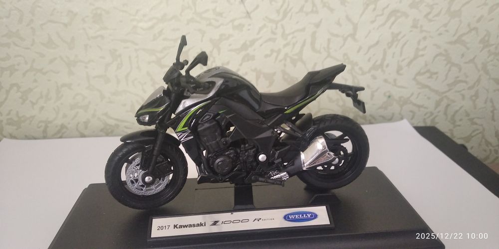 Модельки мотоциклов. Мотоцикл модель.