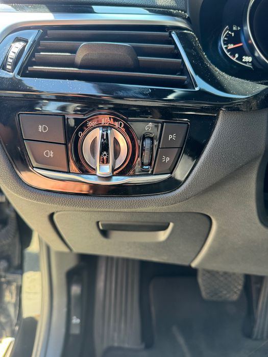 BMW 540i xDrive Touring