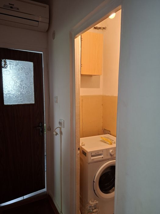 Închiriez apartament 3 camere MB