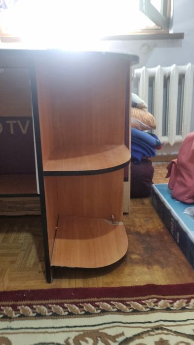 Kompyuter stoli sotiladi