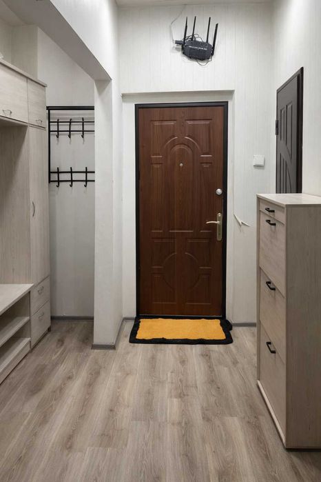 Продаётся 3-комнатная, ТТЗ-1 (3-я линия от дороги)