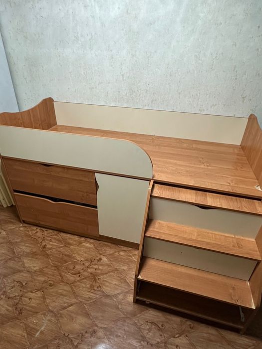 Продам  кровать