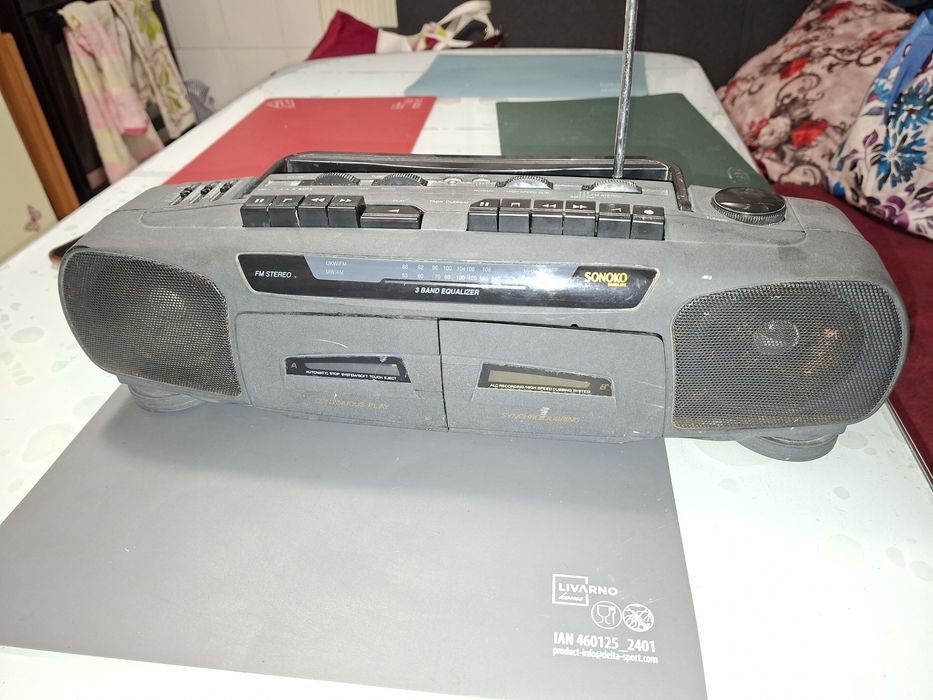 Dublu radiocasetofon Sonoko Sandline, radio Stereo, egalizator