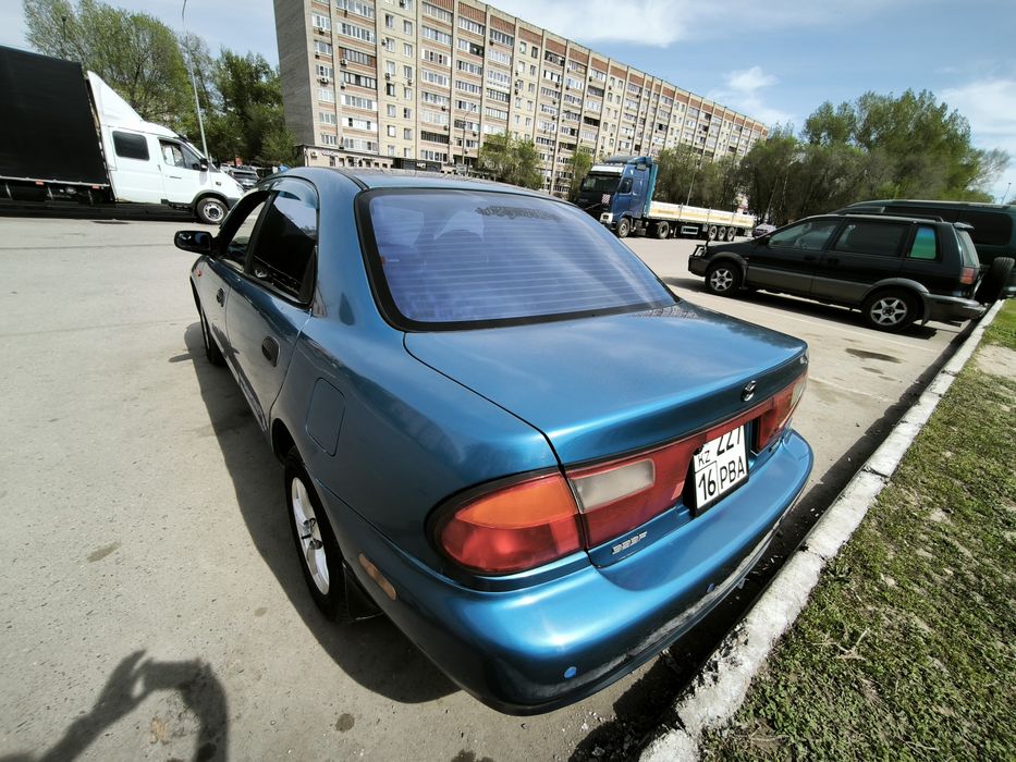Продам Mazda 323