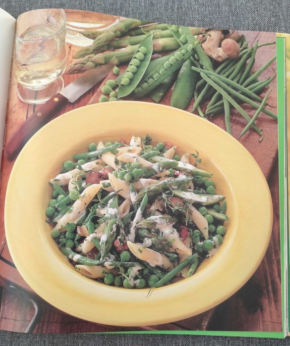 Книга Макаронени изделия